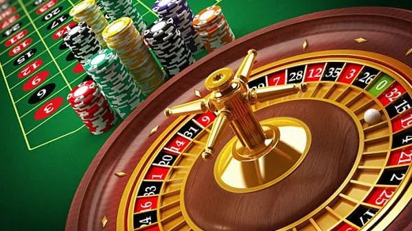 An illustrative diagram showing a 777 slot game interface with spinning reels, active paylines highlighted, and buttons for setting bets and spinning, designed for online casino players in the Philippines.